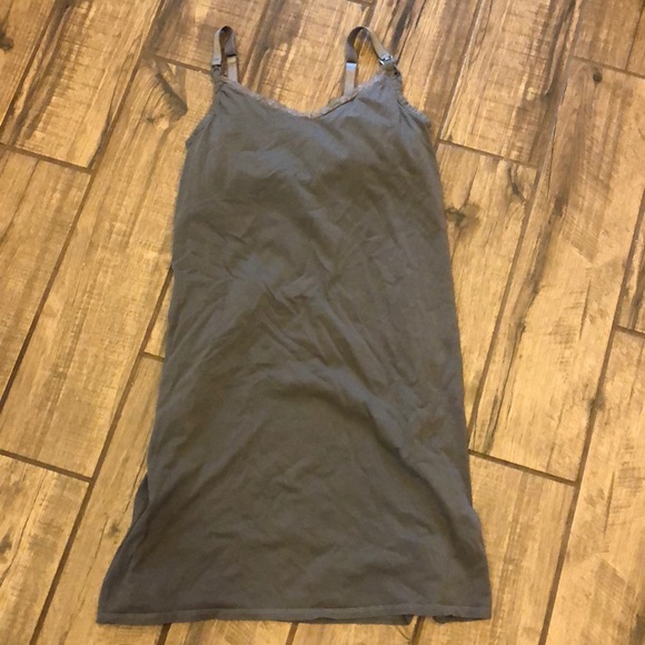 Motherhood Maternity 2 piece nursing leisure wear. - Picture 2 of 9